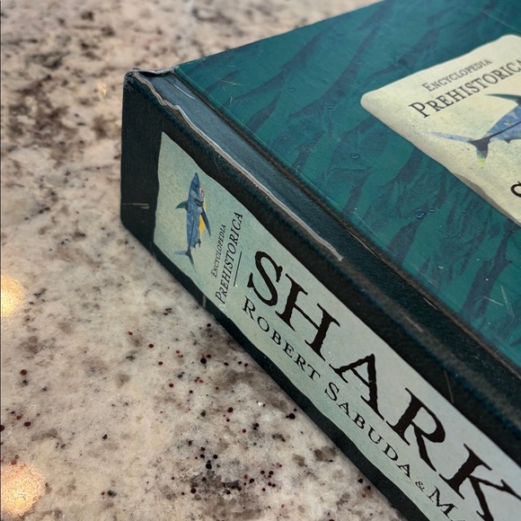 Robert Sabuda “Encyclopedia Sharks & Other Sea Monsters” pop-up book 1st edition - Picture 3 of 6